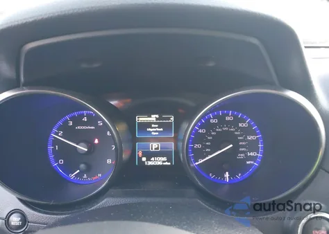 2015 Subaru Legacy 2.5I Limited z USA, uszkodzony, nr VIN 4S3BNAL60F3019588